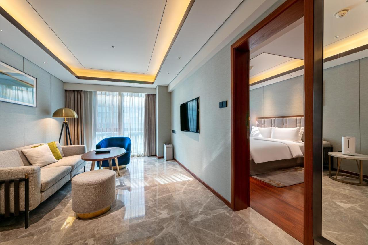 Holiday Inn Suites Xi'An High-Tech Zone By Ihg Exterior photo