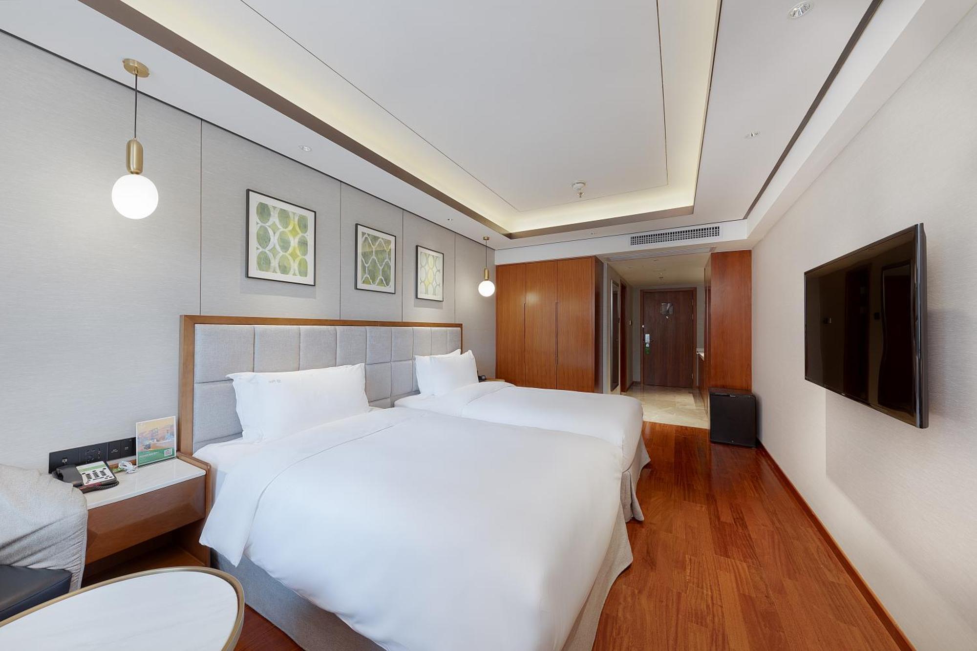 Holiday Inn Suites Xi'An High-Tech Zone By Ihg Exterior photo
