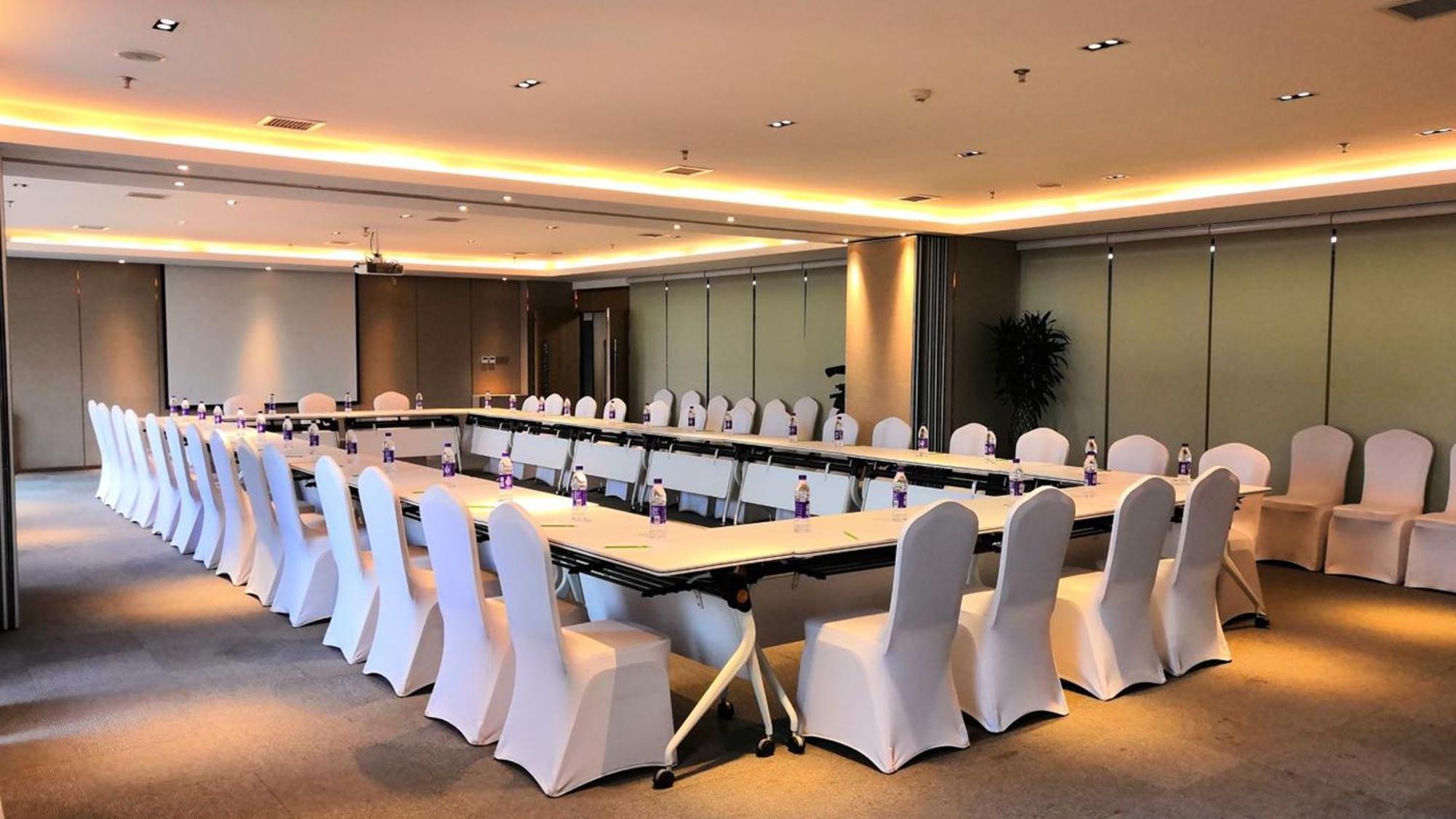 Holiday Inn Suites Xi'An High-Tech Zone By Ihg Exterior photo